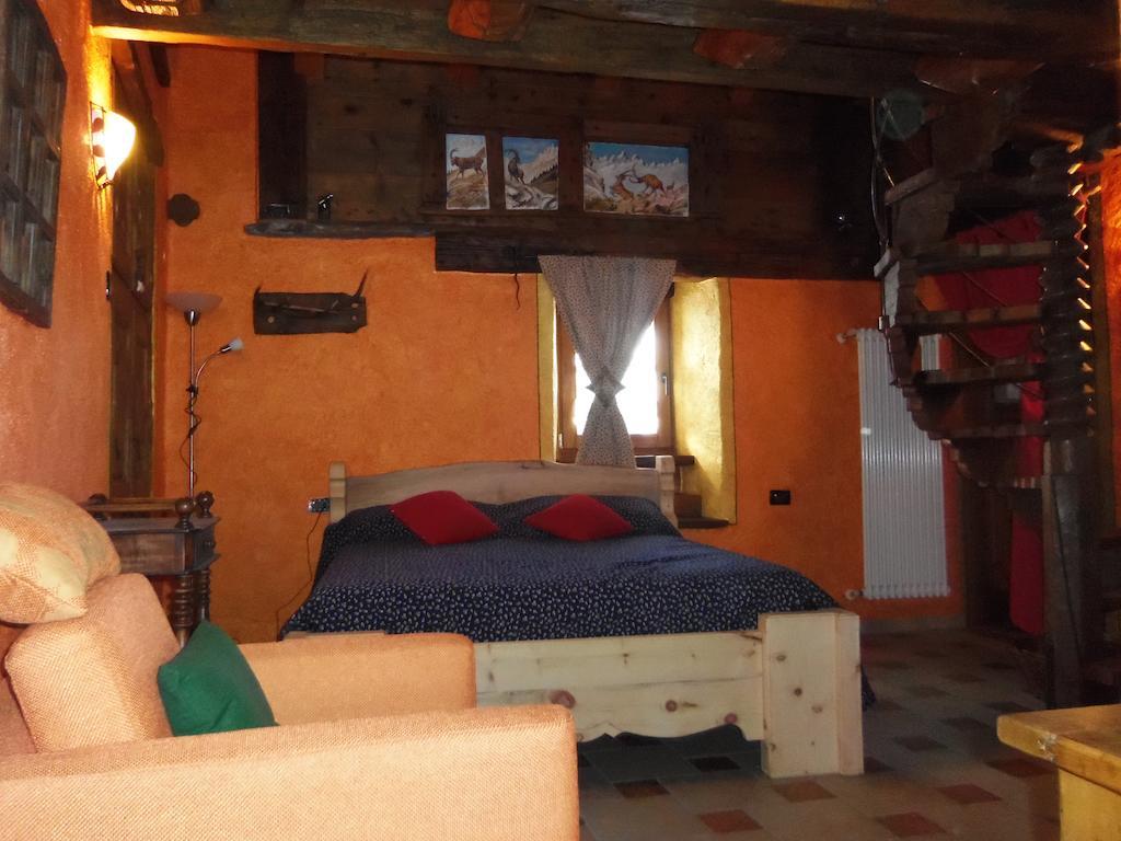Affittacamere Saint Salod Charvensod Pokoj fotografie